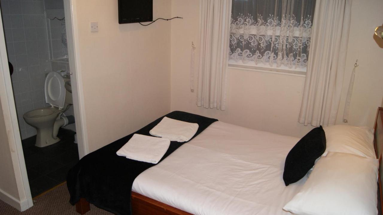 Newburn Hotel Blackpool Esterno foto