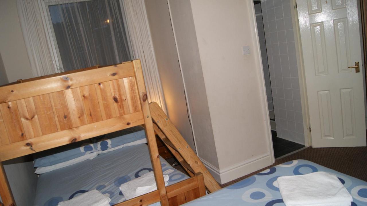 Newburn Hotel Blackpool Esterno foto