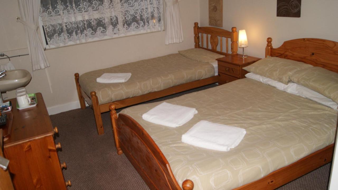 Newburn Hotel Blackpool Esterno foto